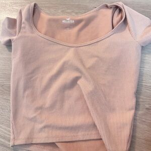 Hollister Light Pink Basic Ribbed Top (Cropped) Short Sleeve